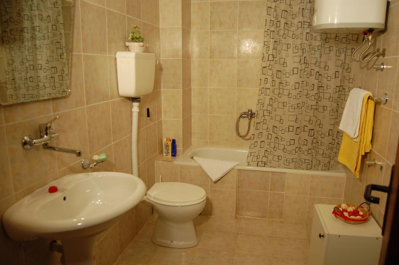 Apartmani Alexandra บุดวา ภายนอก รูปภาพ