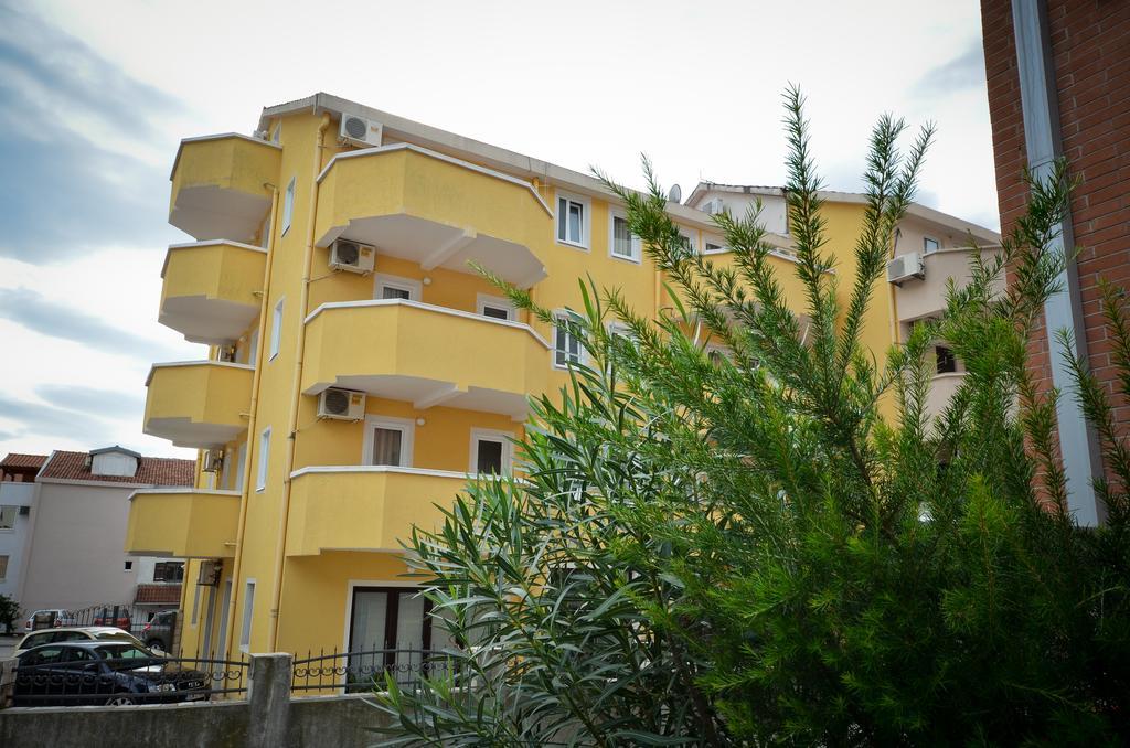 Apartmani Alexandra บุดวา ภายนอก รูปภาพ