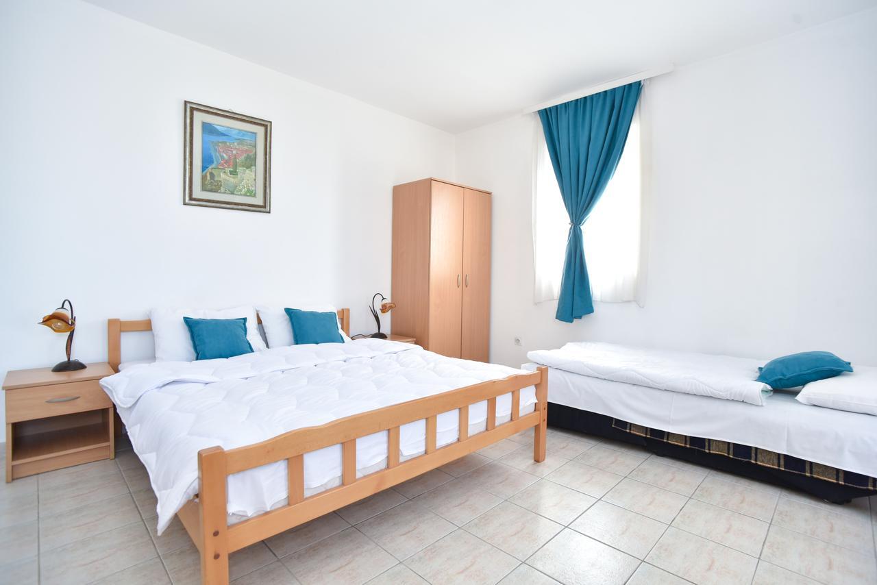 Apartmani Alexandra บุดวา ภายนอก รูปภาพ