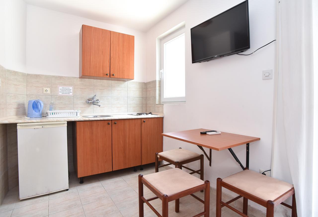 Apartmani Alexandra บุดวา ภายนอก รูปภาพ